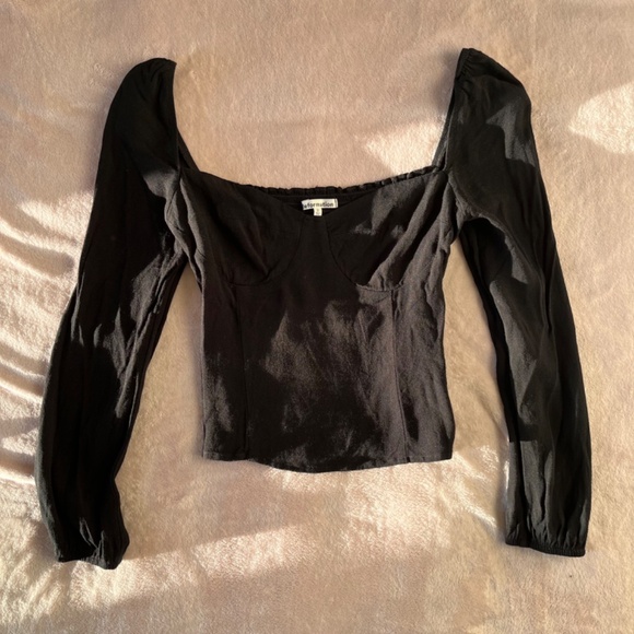 Reformation Reign Top Black 2 - Picture 2 of 7